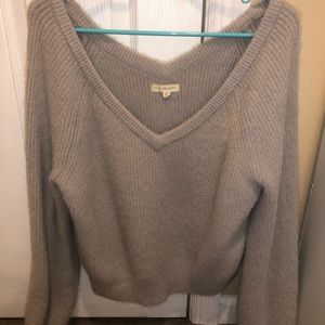 Light grey v neck sweater